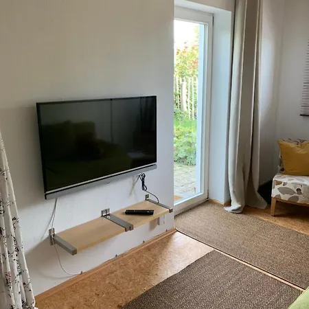 Schoene Im Rosengarten Appartamento